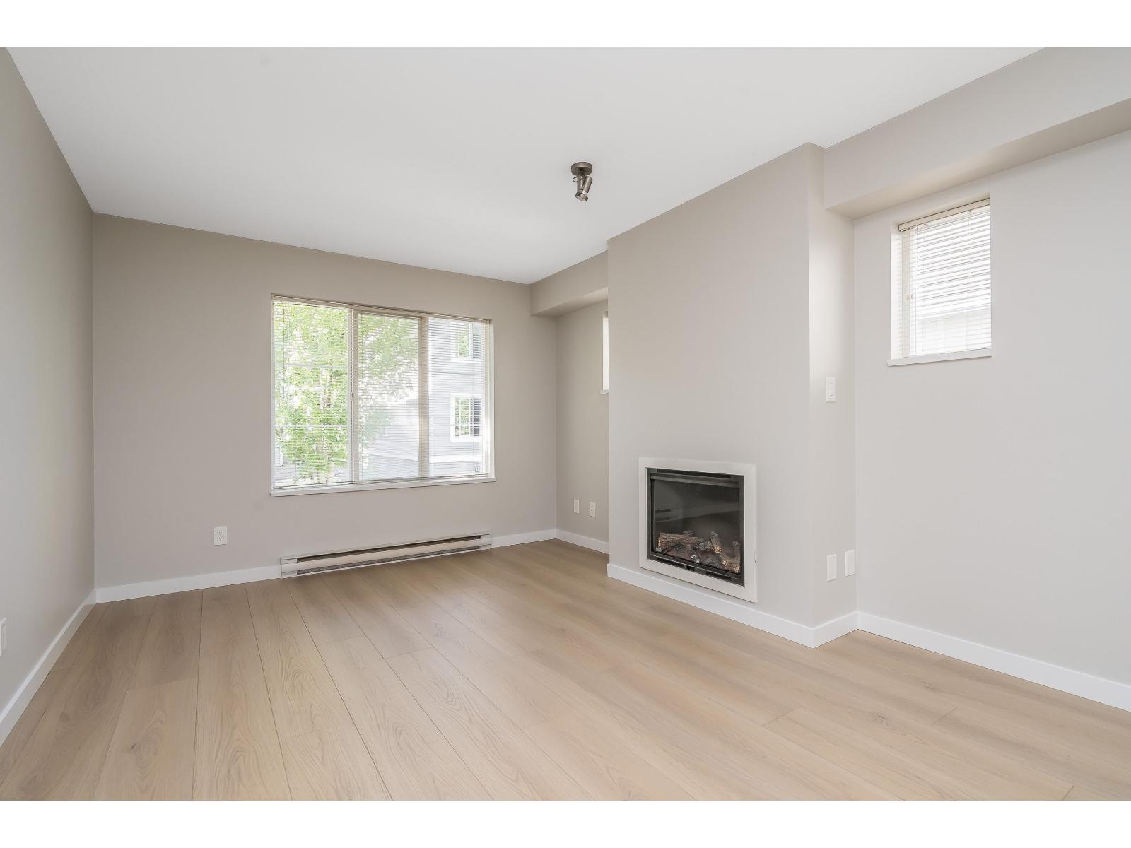 Photo 15 of 66 15155 62 A Avenue, Surrey BC