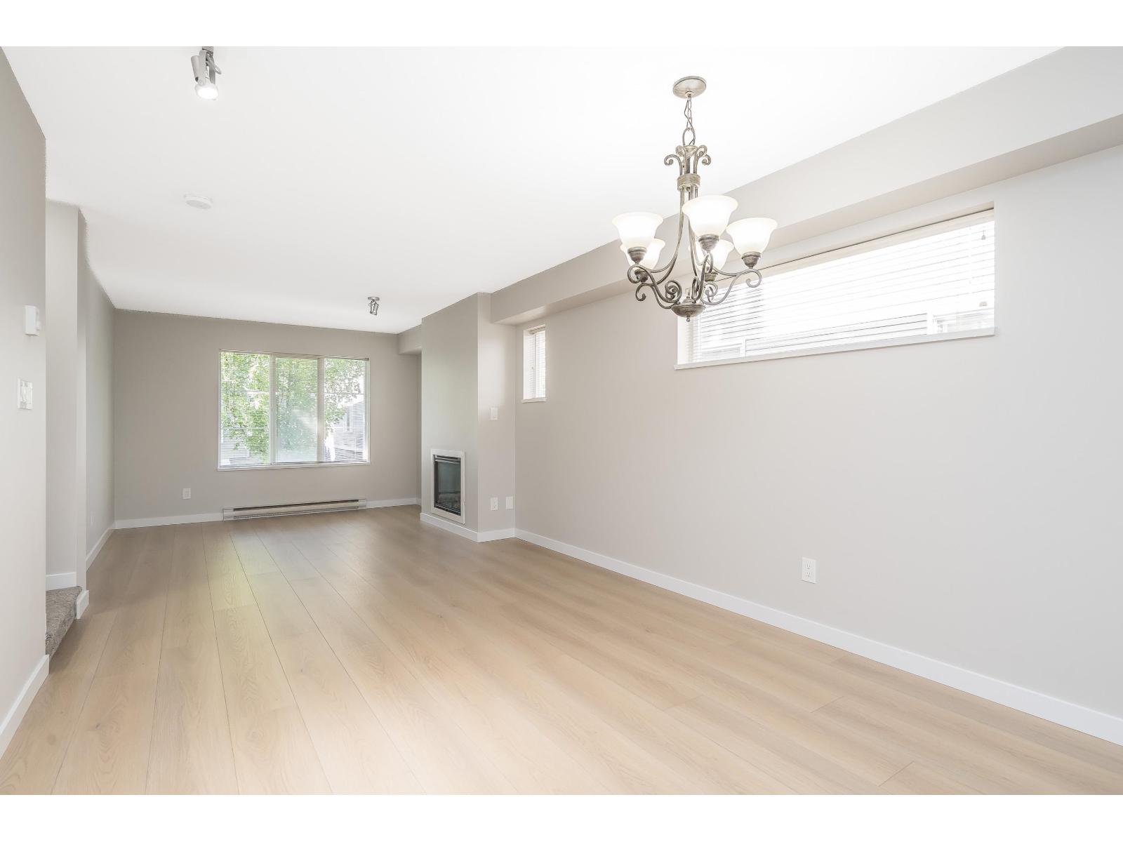 Photo 9 of 66 15155 62 A Avenue, Surrey BC