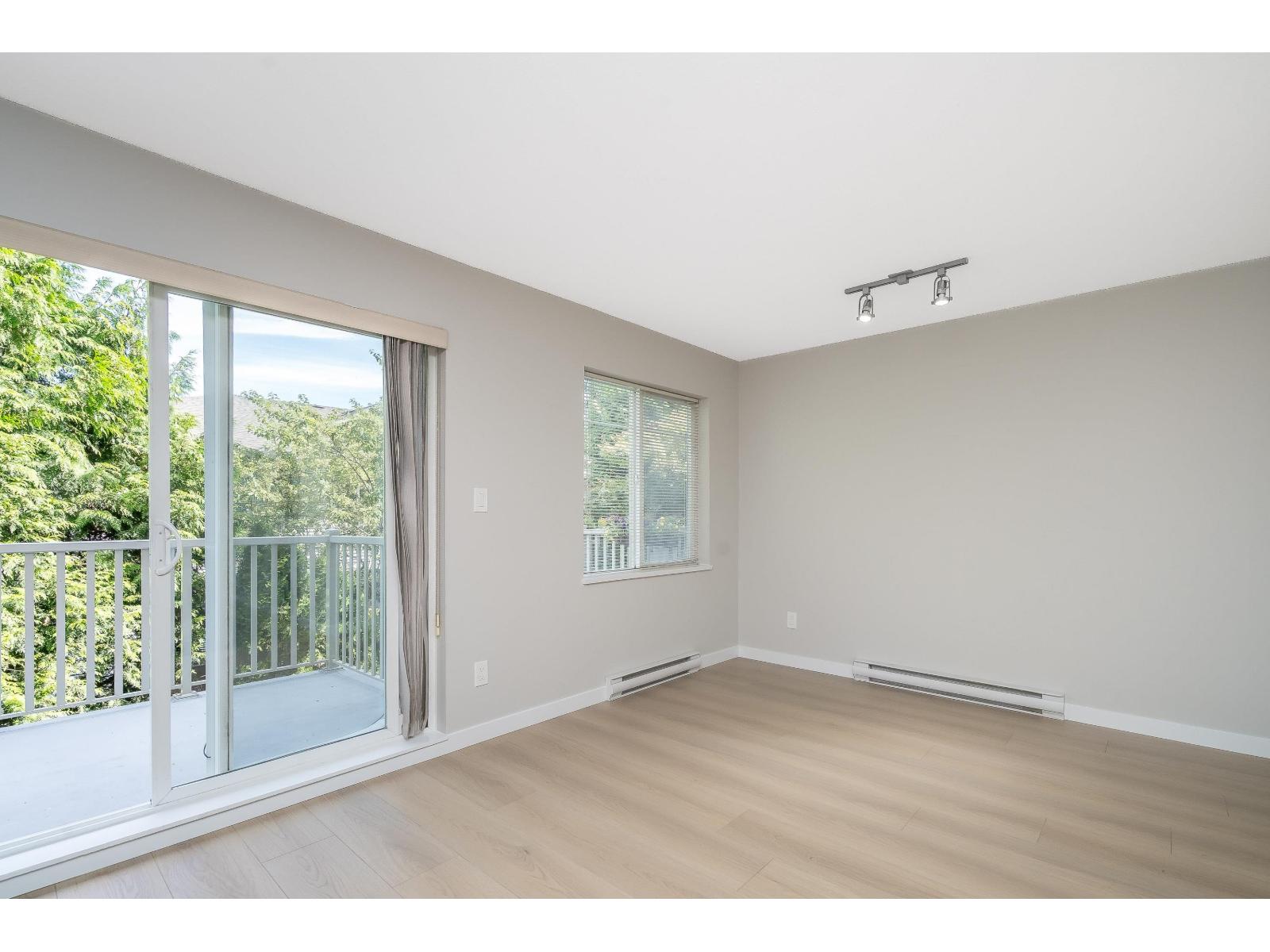 Photo 16 of 66 15155 62 A Avenue, Surrey BC