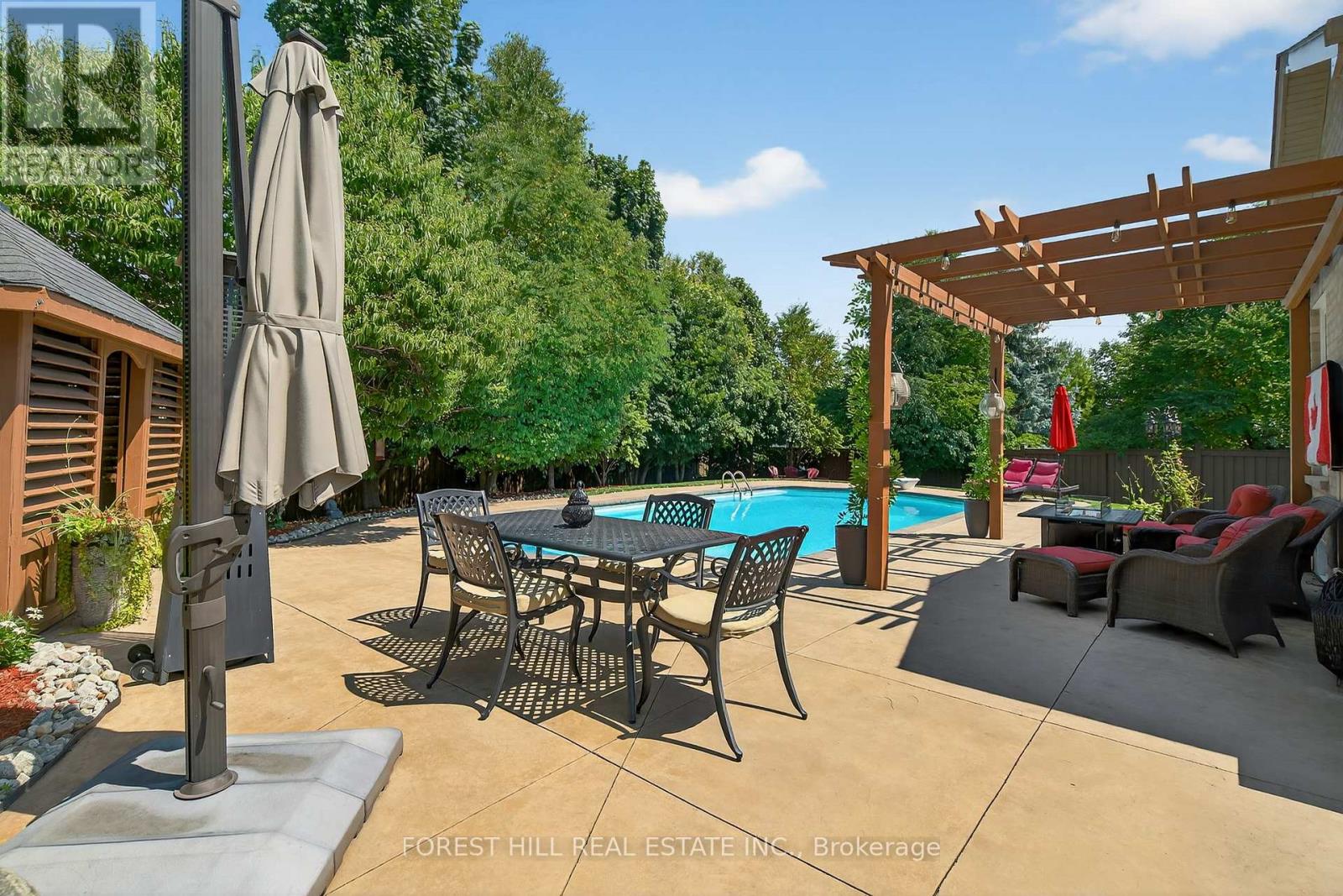 Photo 28 of 24 Vesna Court, Clarington ON
