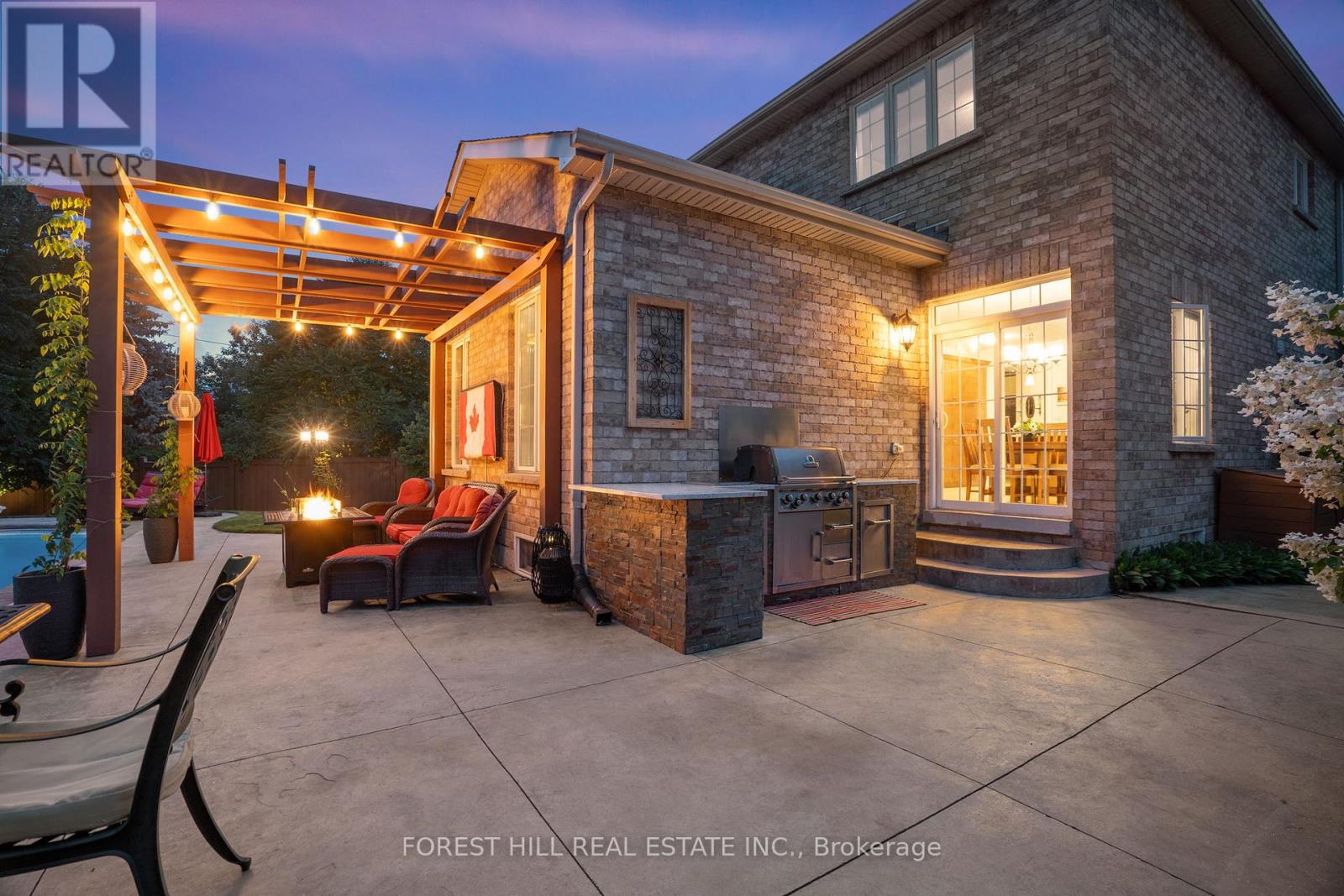 Photo 38 of 24 Vesna Court, Clarington ON