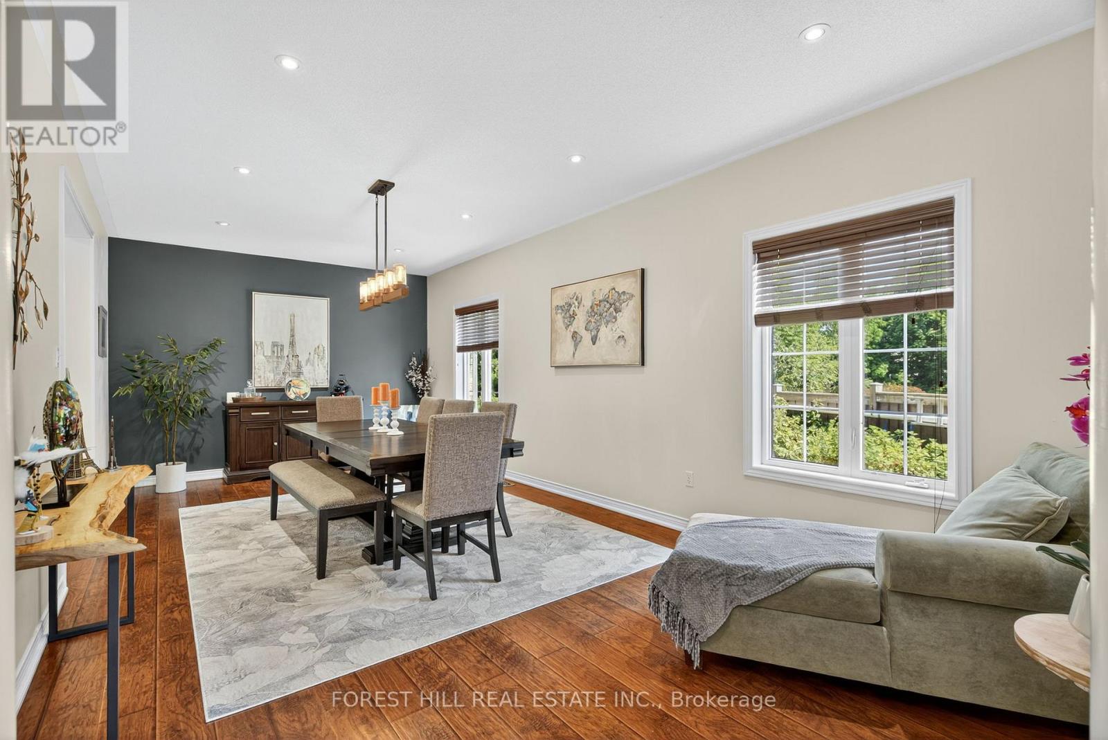 Photo 6 of 24 Vesna Court, Clarington ON