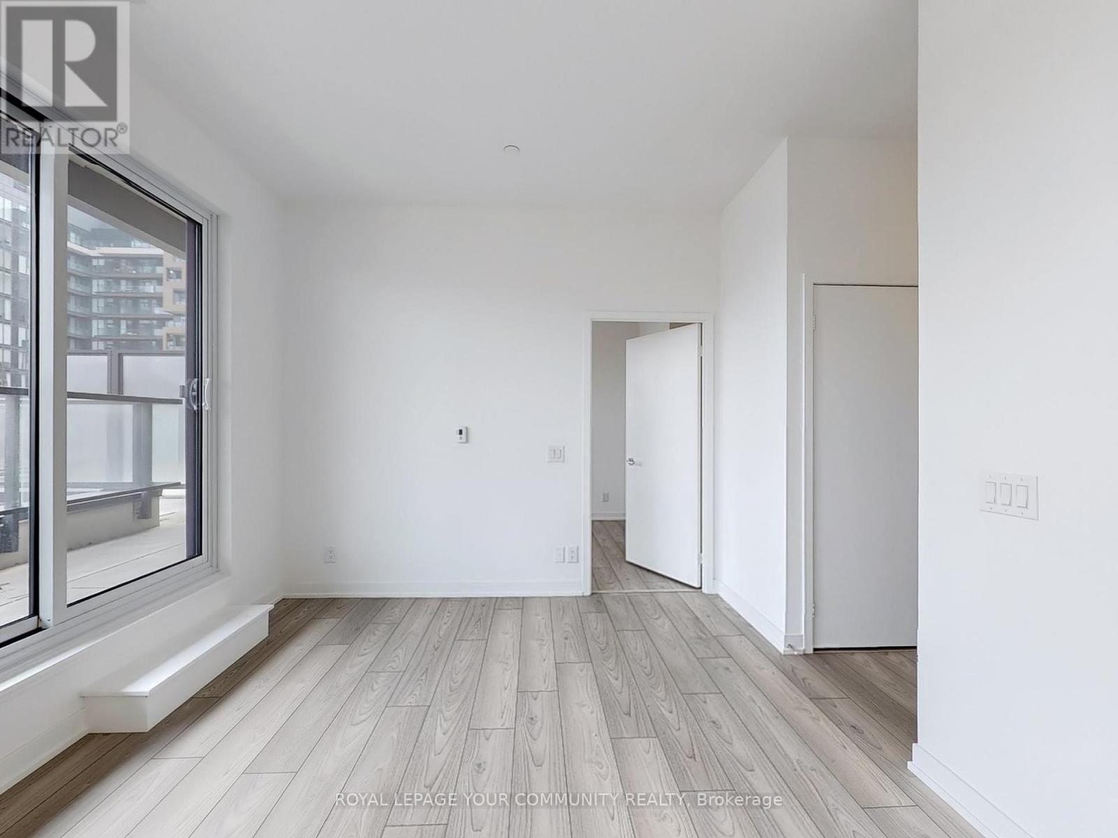 Photo 23 of 517 285 Dufferin Street, Toronto ON