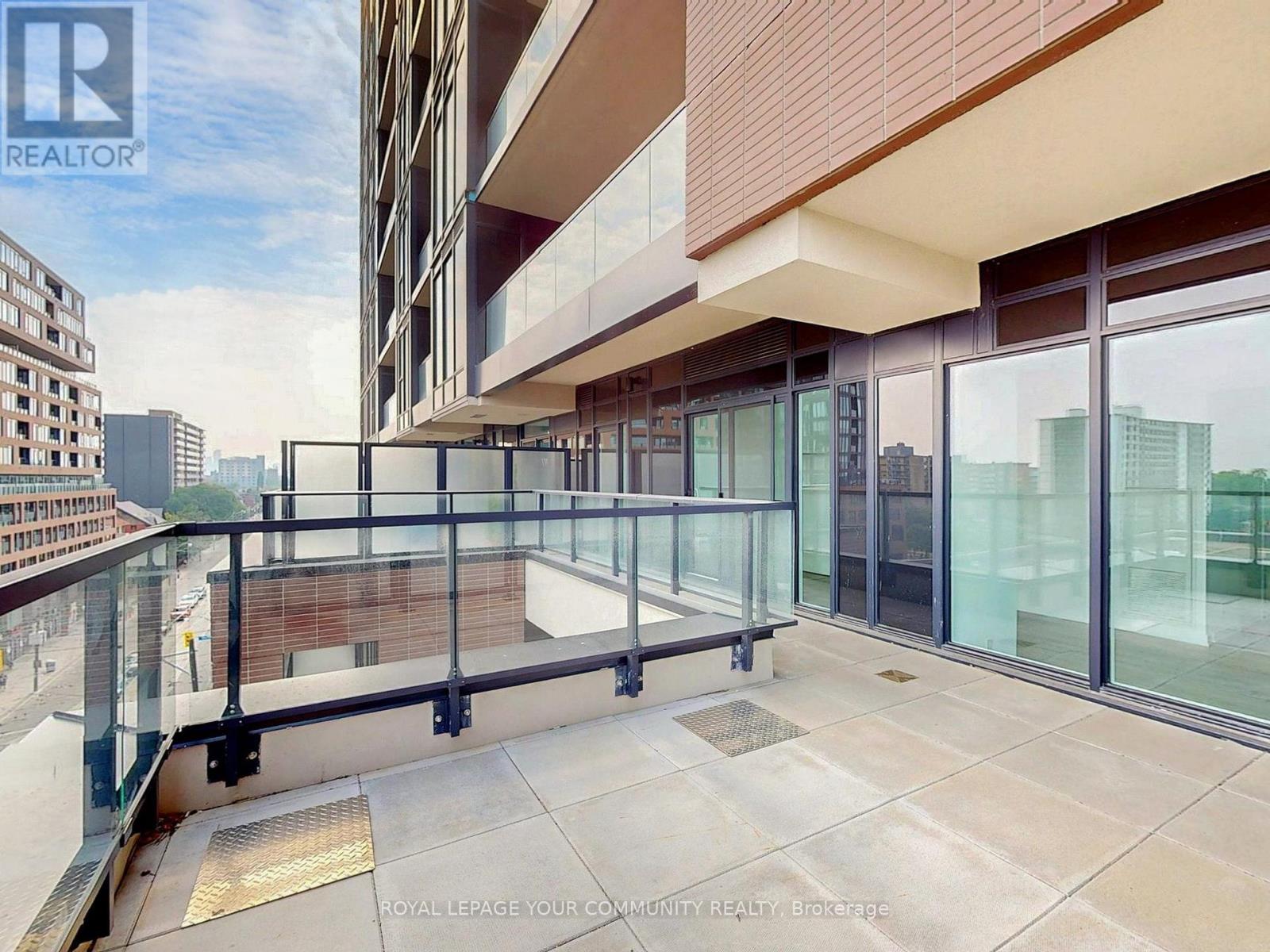 Photo 15 of 517 285 Dufferin Street, Toronto ON