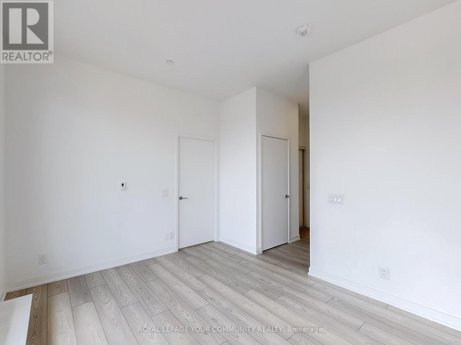 Photo 5 of 517 285 Dufferin Street, Toronto ON