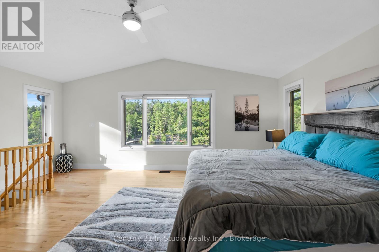 Photo 28 of 551 Peninsula Road, Gravenhurst ON