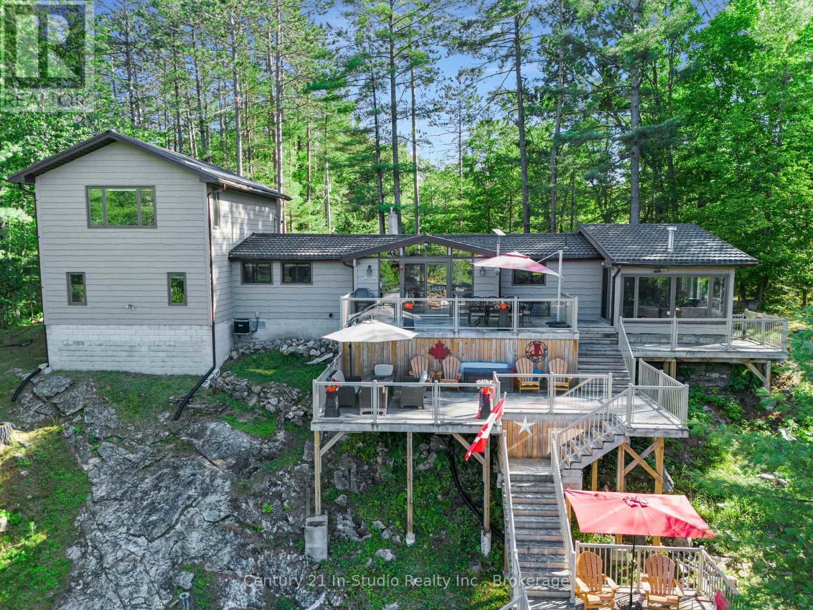 Photo 22 of 551 Peninsula Road, Gravenhurst ON