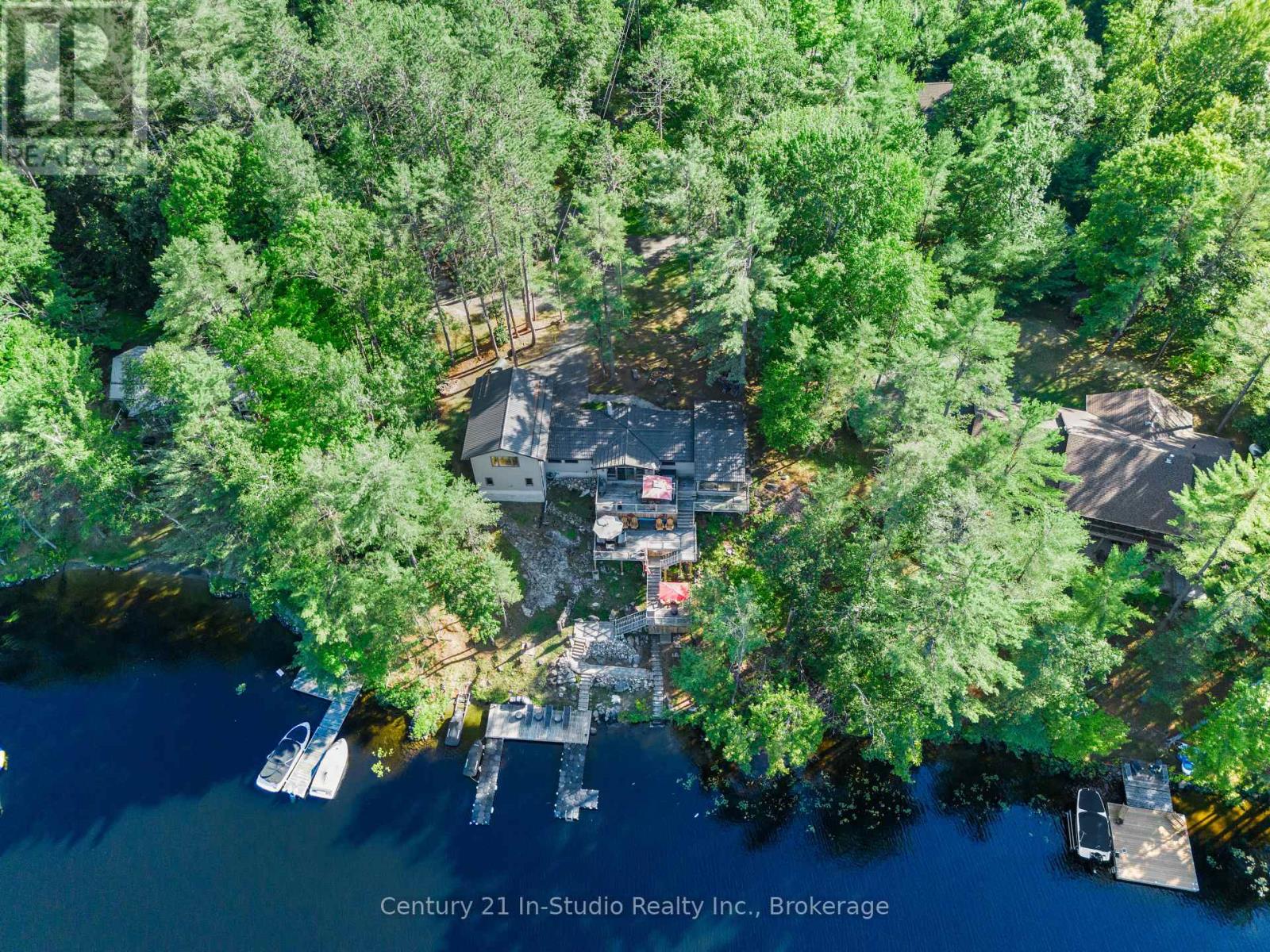 Photo 26 of 551 Peninsula Road, Gravenhurst ON