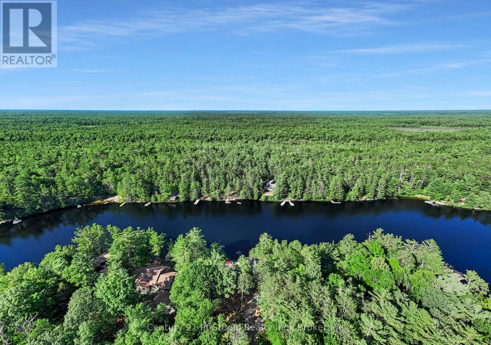 Photo 2 of 551 Peninsula Road, Gravenhurst ON