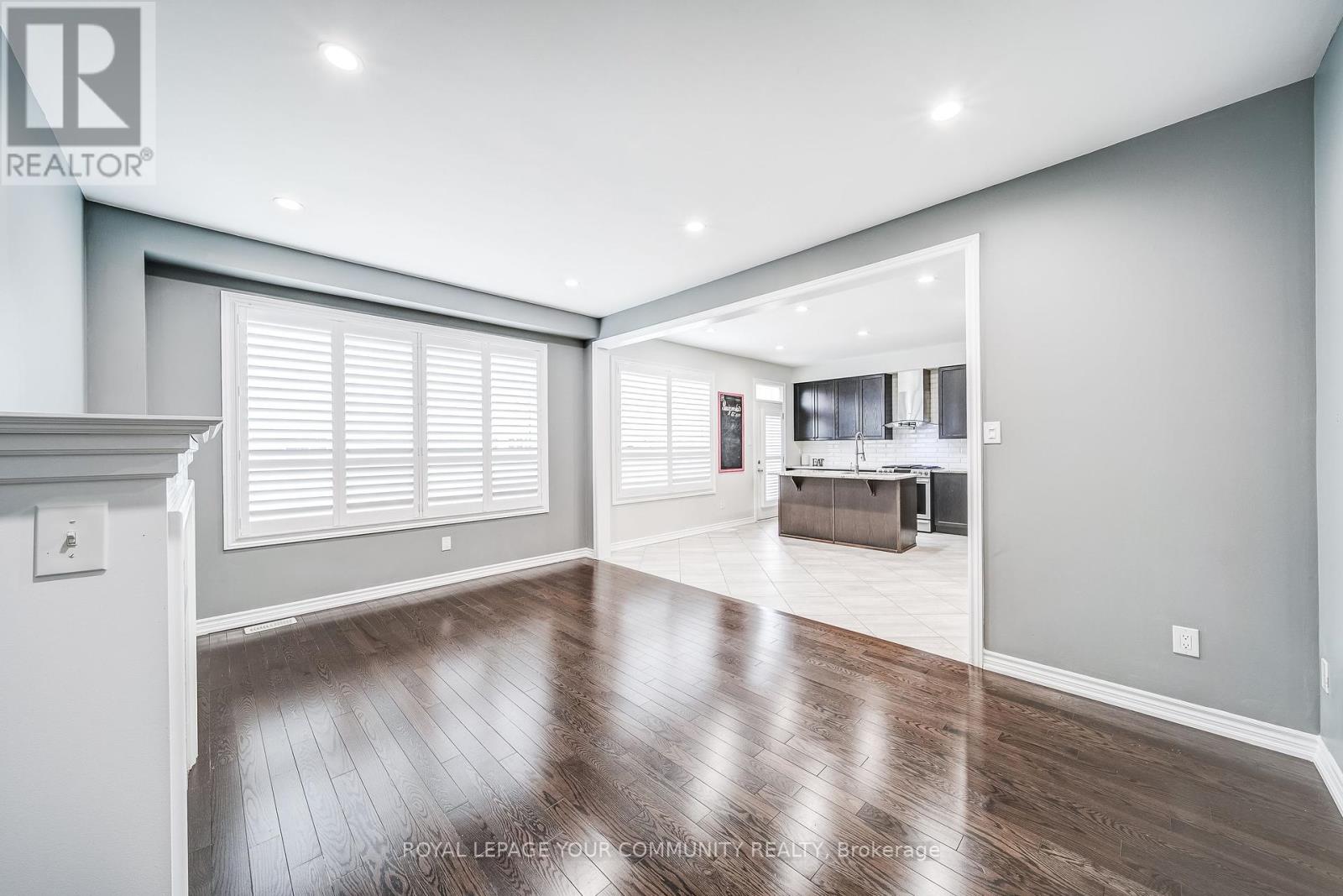 Photo 20 of 57 Lampkin Street, Georgina ON