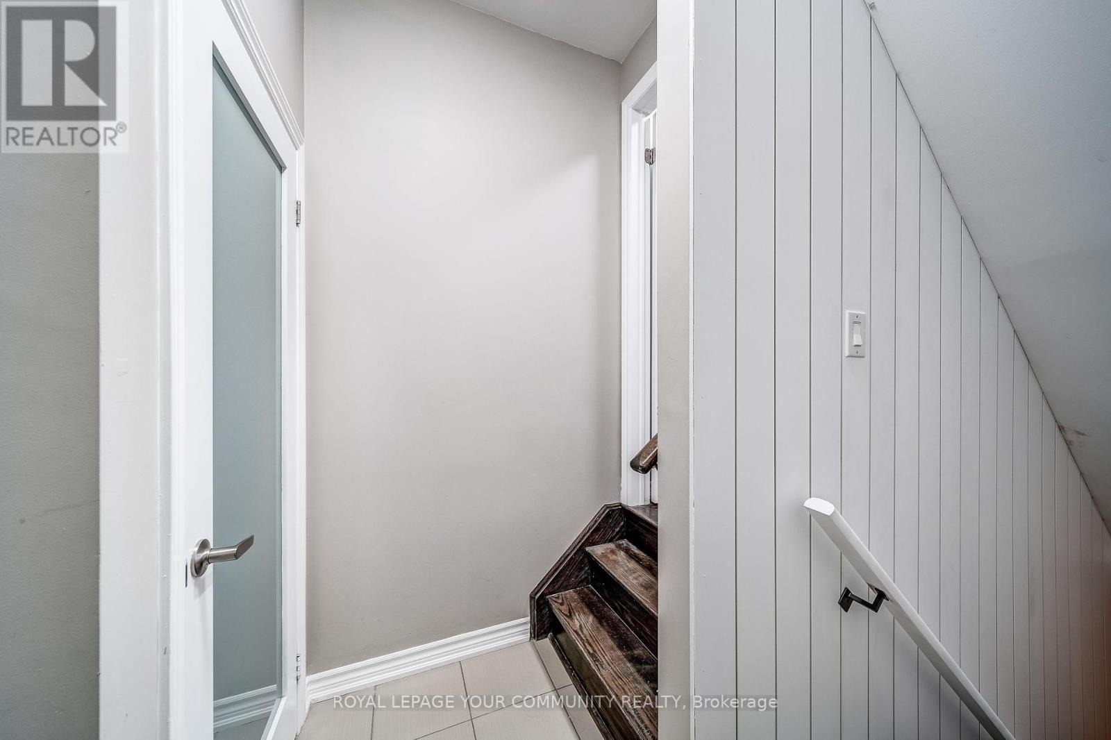 Photo 12 of 57 Lampkin Street, Georgina ON