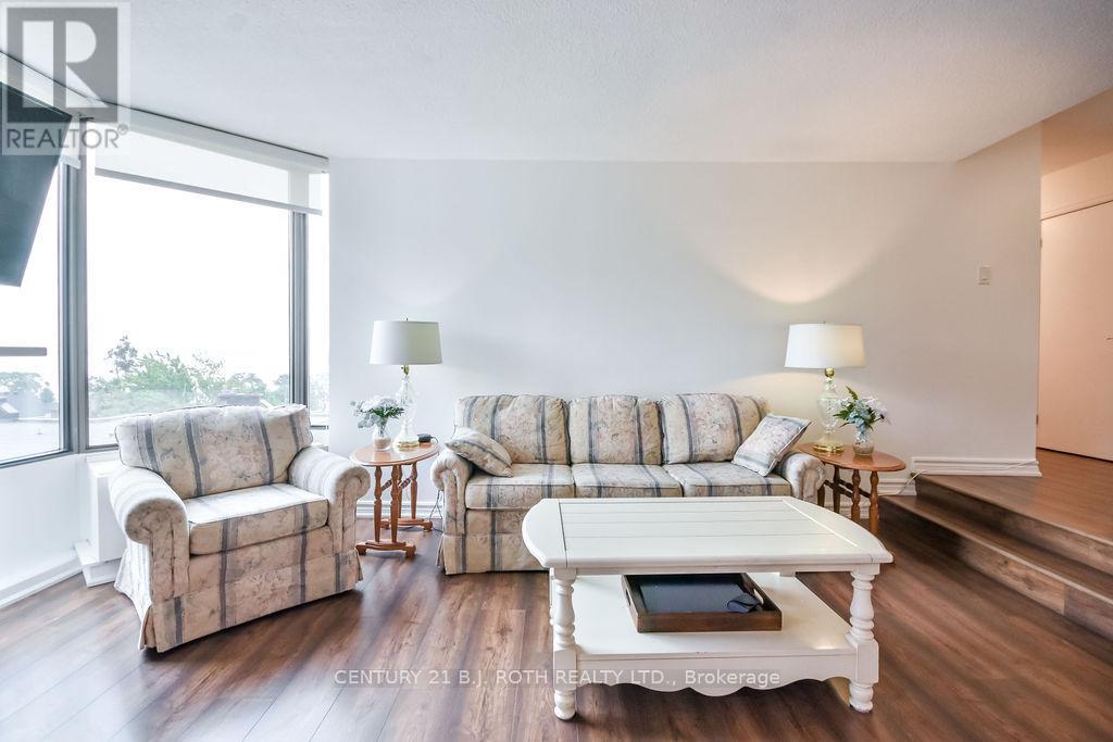 Photo 23 of 405 181 Collier Street, Barrie ON