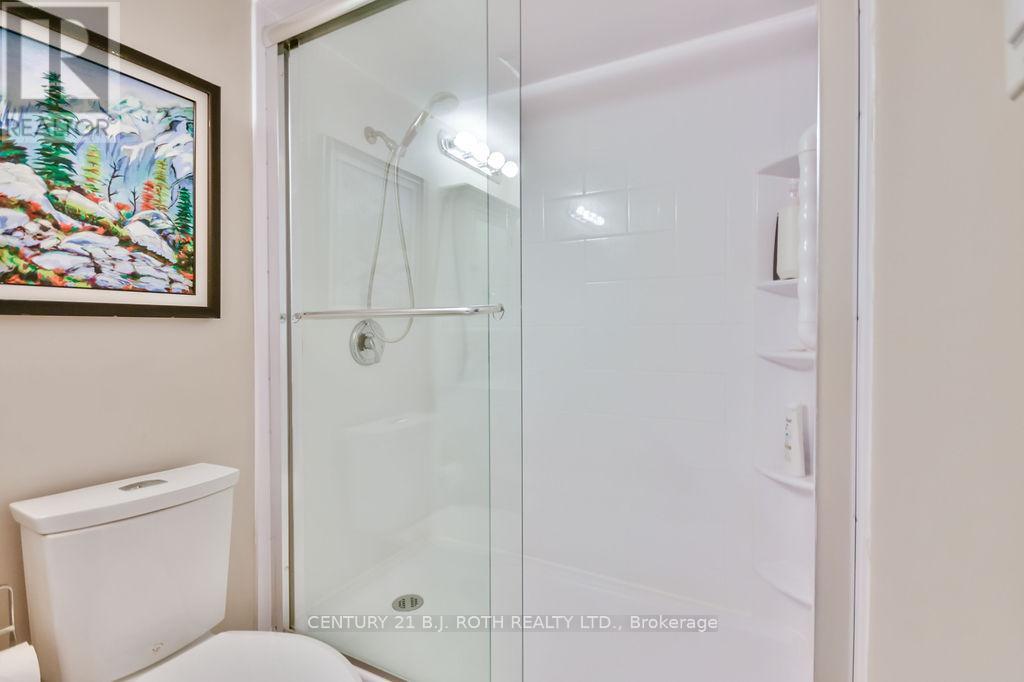 Photo 9 of 405 181 Collier Street, Barrie ON