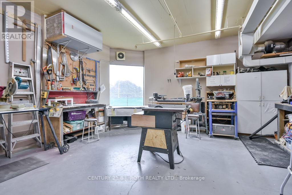 Photo 31 of 405 181 Collier Street, Barrie ON