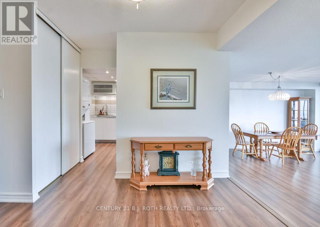Photo 28 of 405 181 Collier Street, Barrie ON