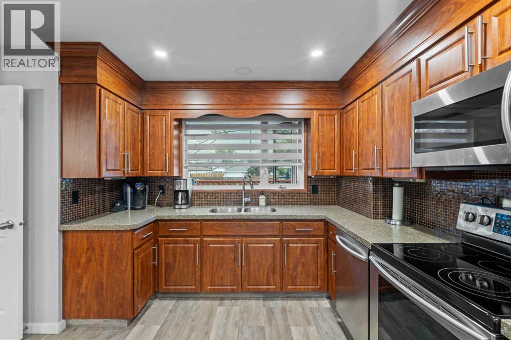 Single Family House Bungalow for Sale in  Whiteland Bay NE Whitehorn Calgary 