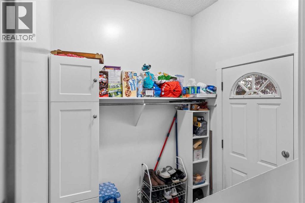 Single Family House Bungalow for Sale in  Whiteland Bay NE Whitehorn Calgary 