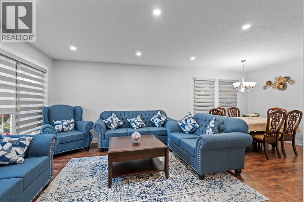 Single Family House Bungalow for Sale in  Whiteland Bay NE Whitehorn Calgary 