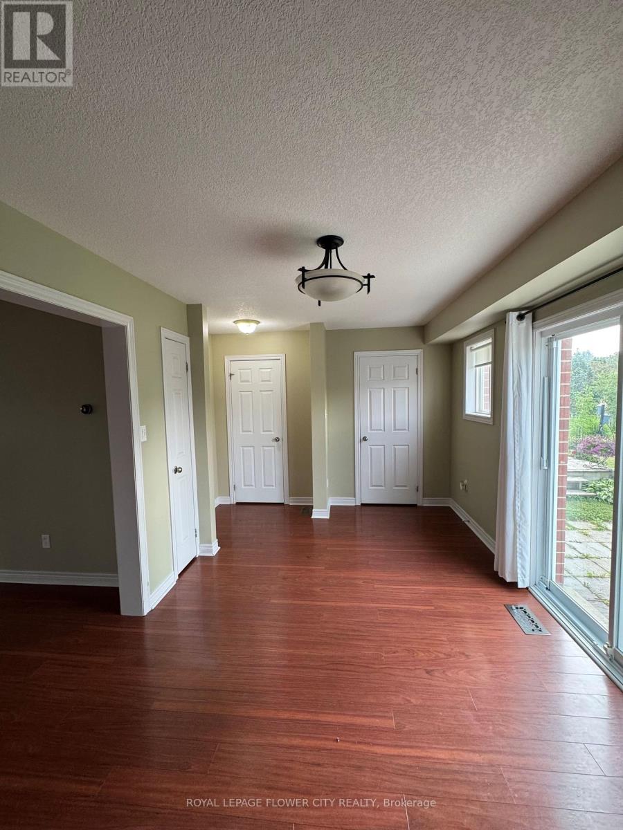 Photo 22 of 1462 14 Avenue East Avenue, Owen Sound ON