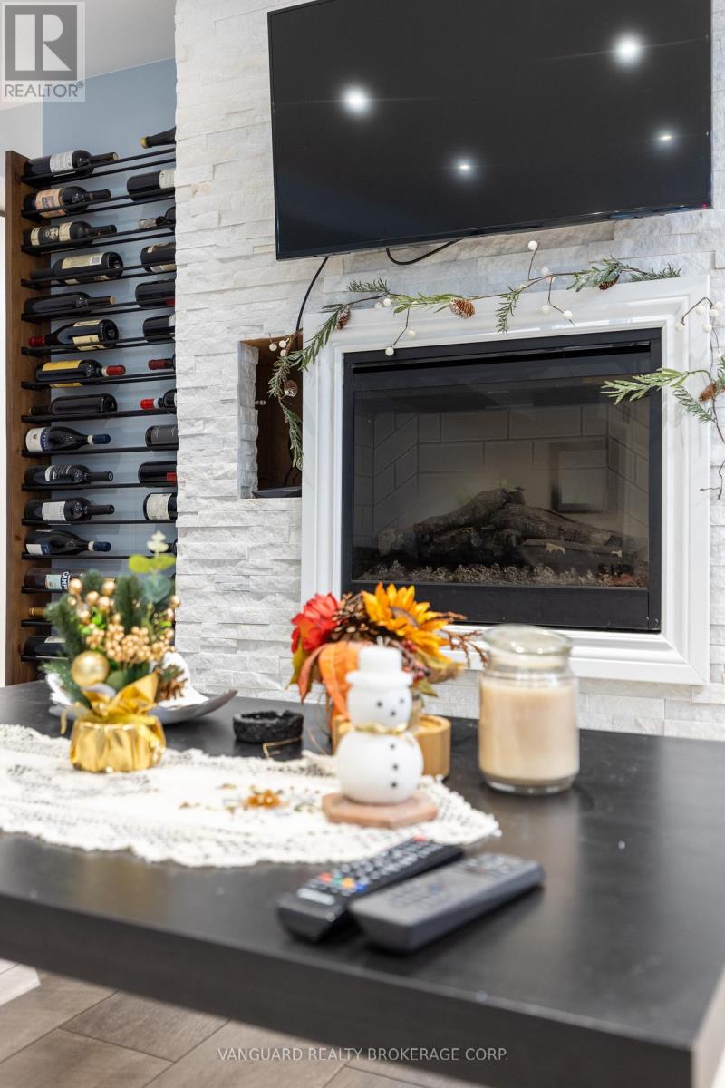 Photo 22 of 220 Belgravia Avenue, Toronto ON