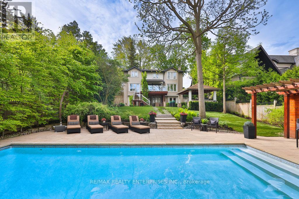 Photo 1 of 1215 Indian Road, Mississauga ON