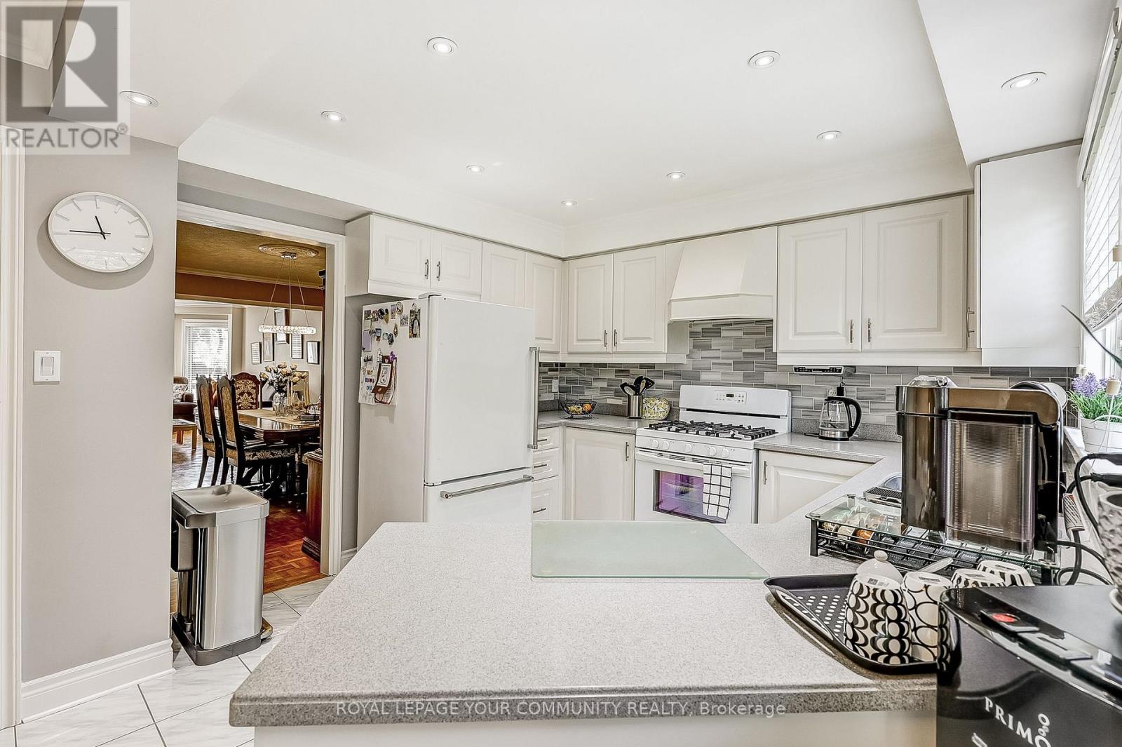 Photo 12 of 1045 Sherwood Mills Boulevard, Mississauga ON