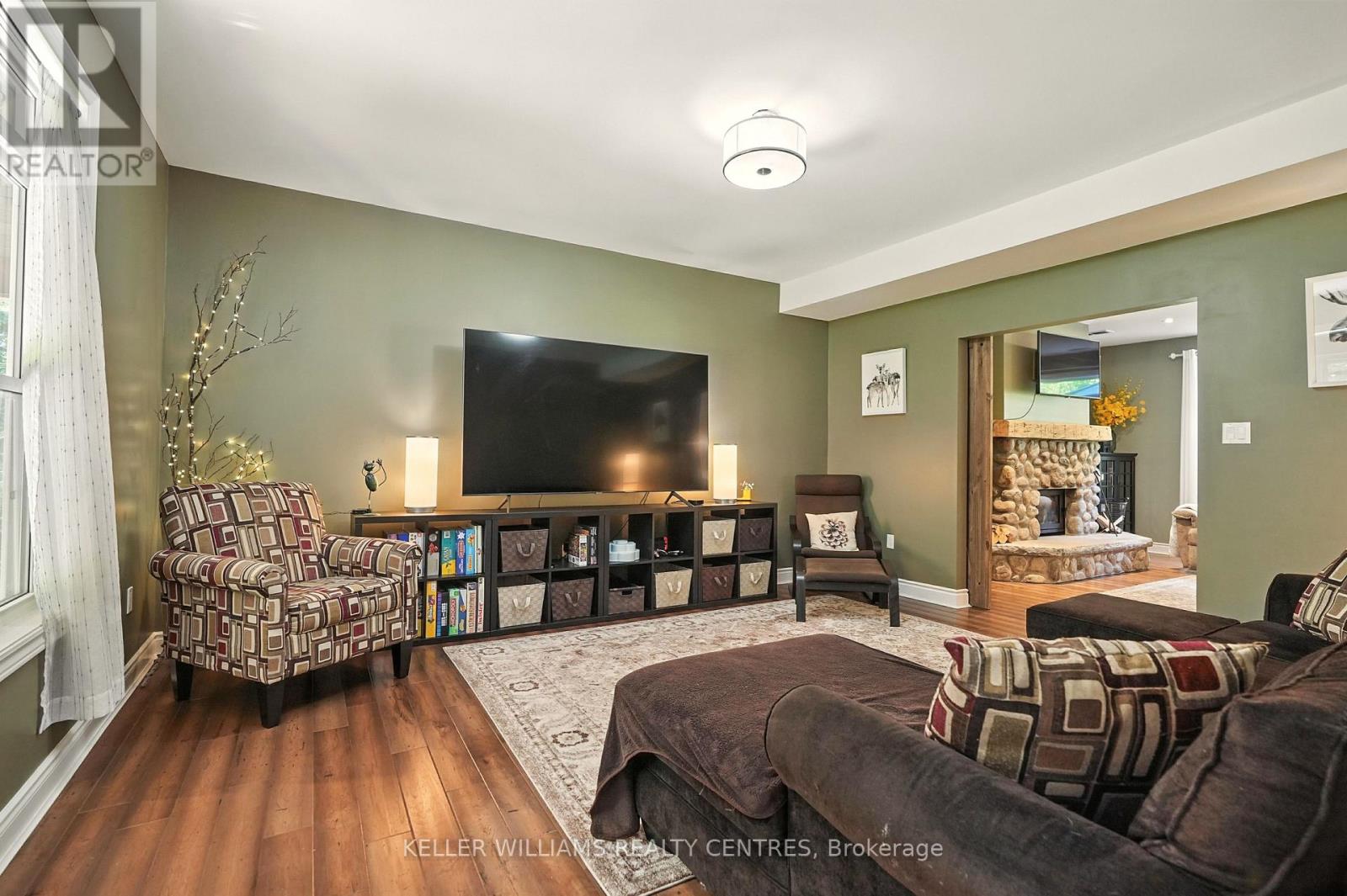 Photo 14 of 96 Lindgren Road E, Huntsville ON