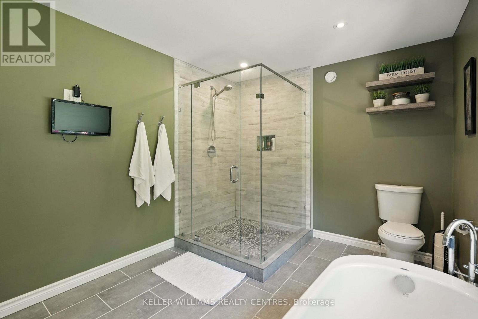 Photo 8 of 96 Lindgren Road E, Huntsville ON