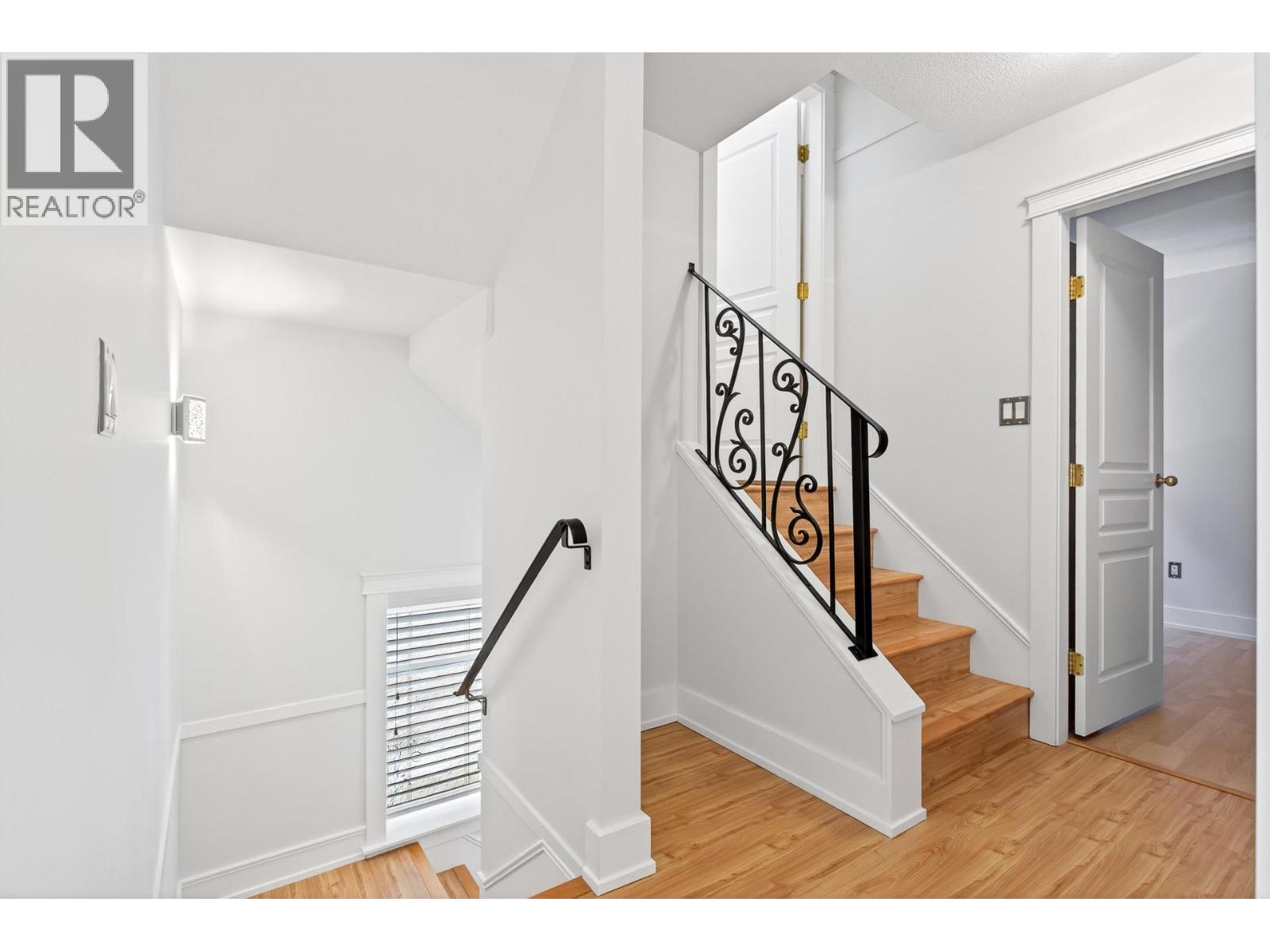 Photo 14 of 60 3436 Terra Vita Place, Vancouver BC