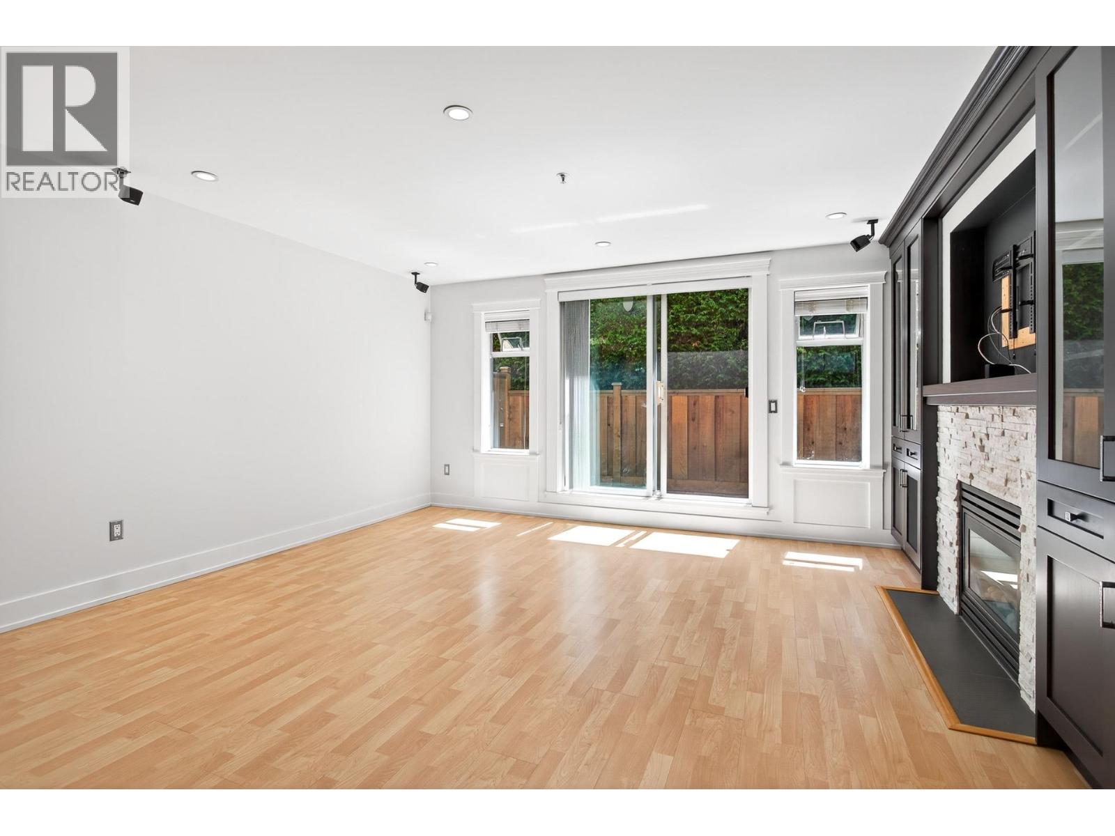 Photo 6 of 60 3436 Terra Vita Place, Vancouver BC