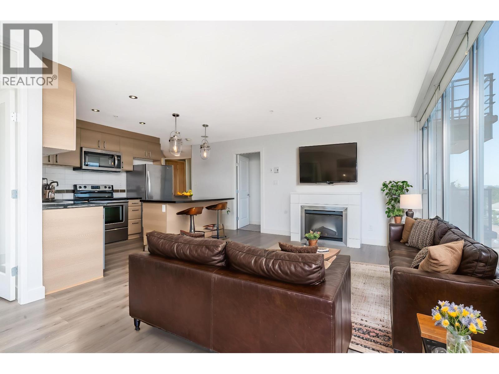 Photo 7 of 703 12079 Harris Road, Pitt Meadows BC