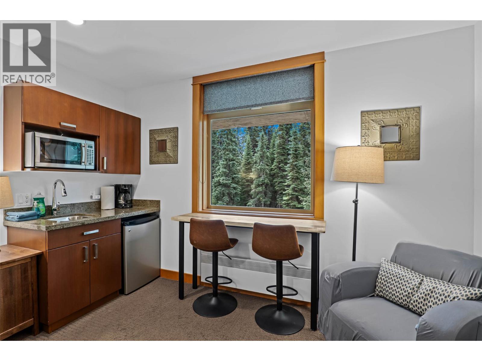 3270 Village Way Unit# 304, Sun Peaks