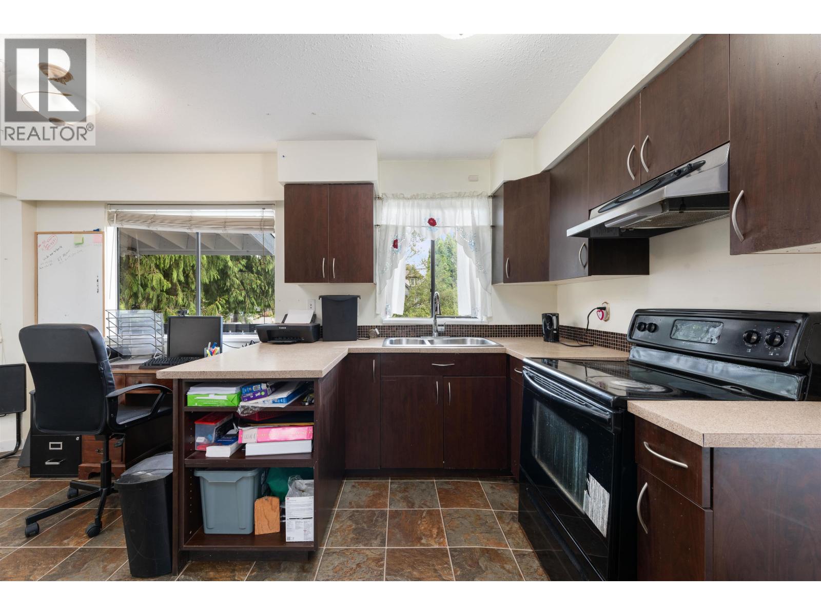Photo 28 of 3141 Raleigh Street, Port Coquitlam BC