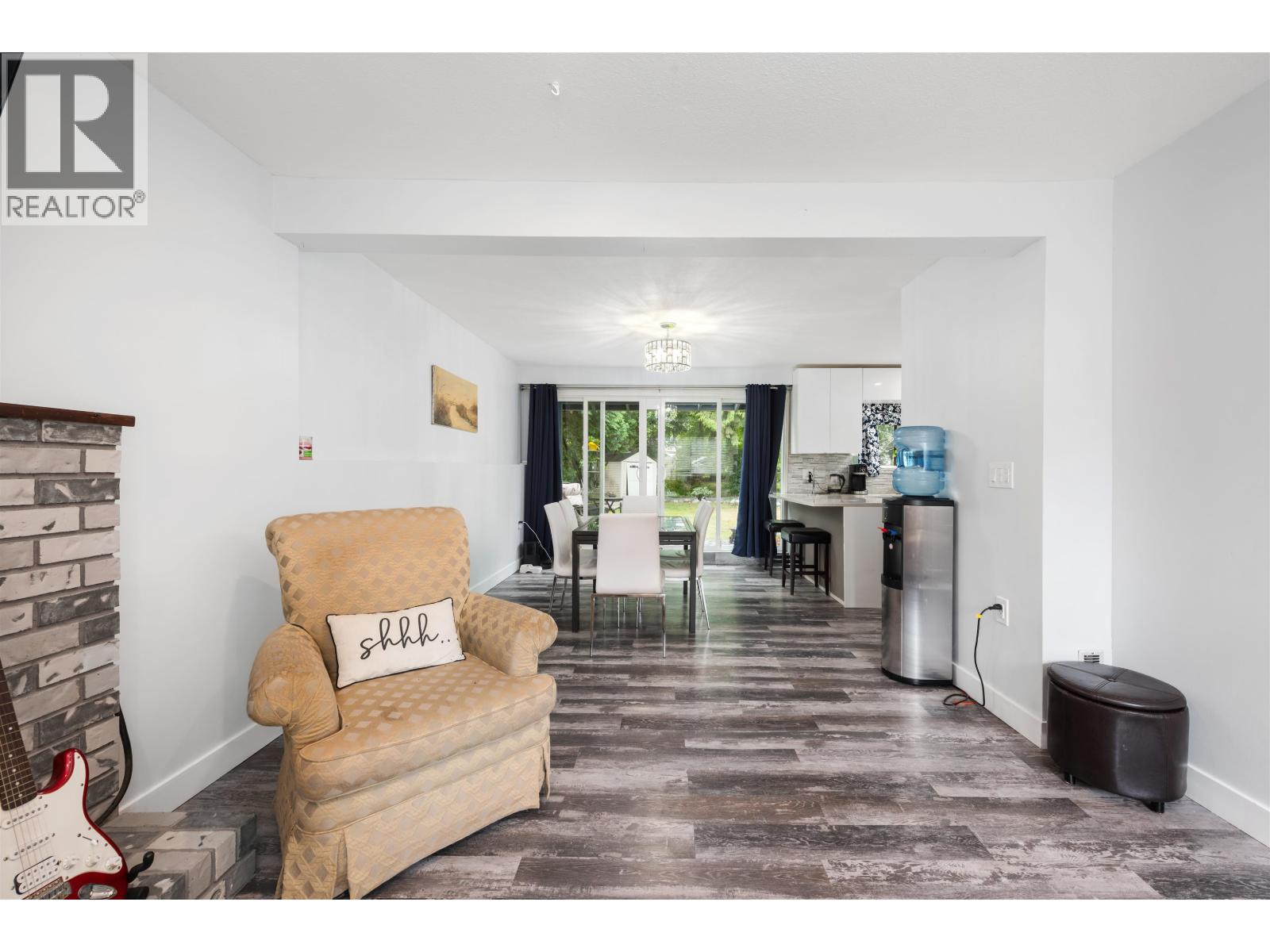 Photo 6 of 3141 Raleigh Street, Port Coquitlam BC