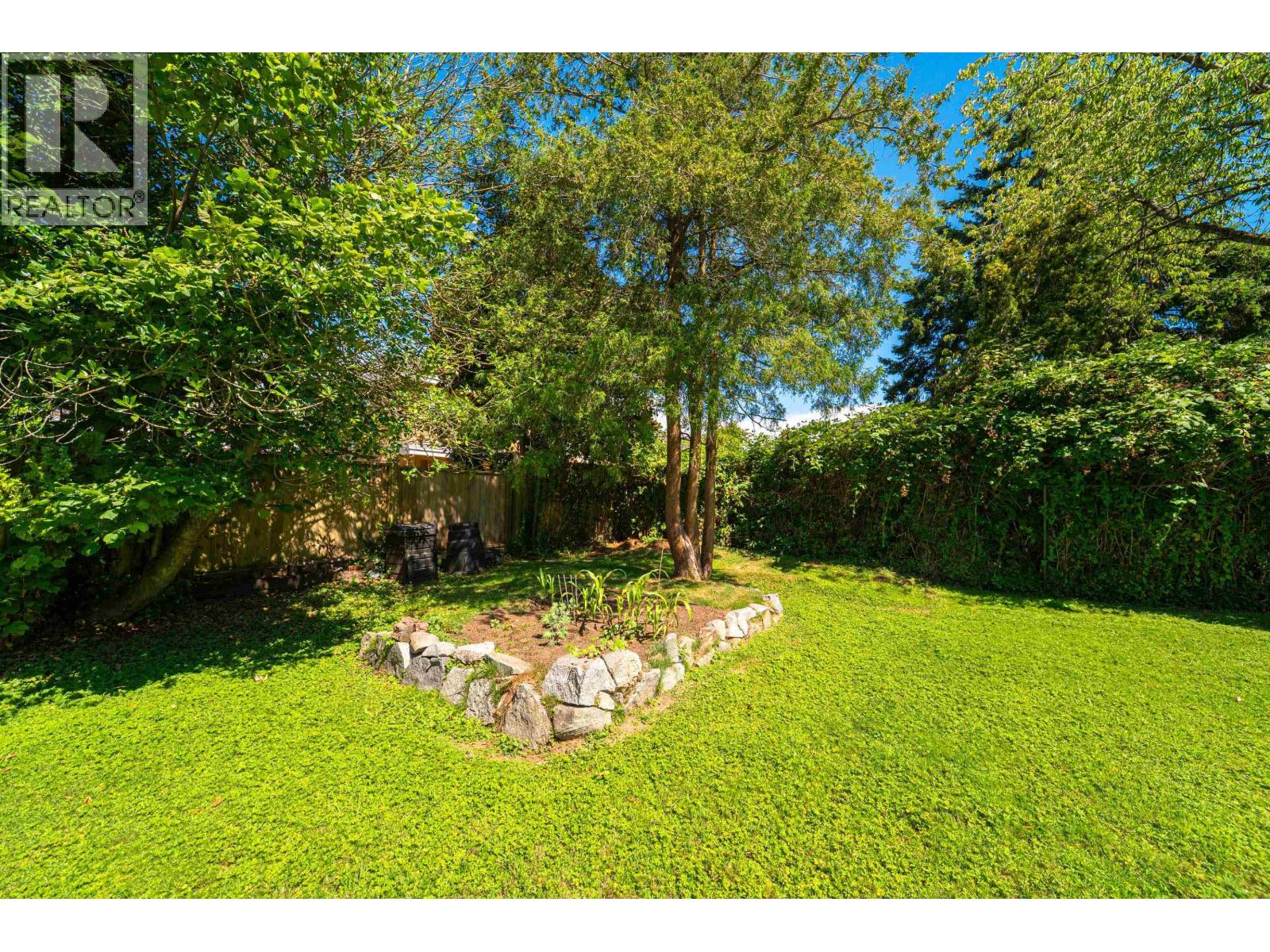 Photo 29 of 6151 Blundell Road, Richmond BC