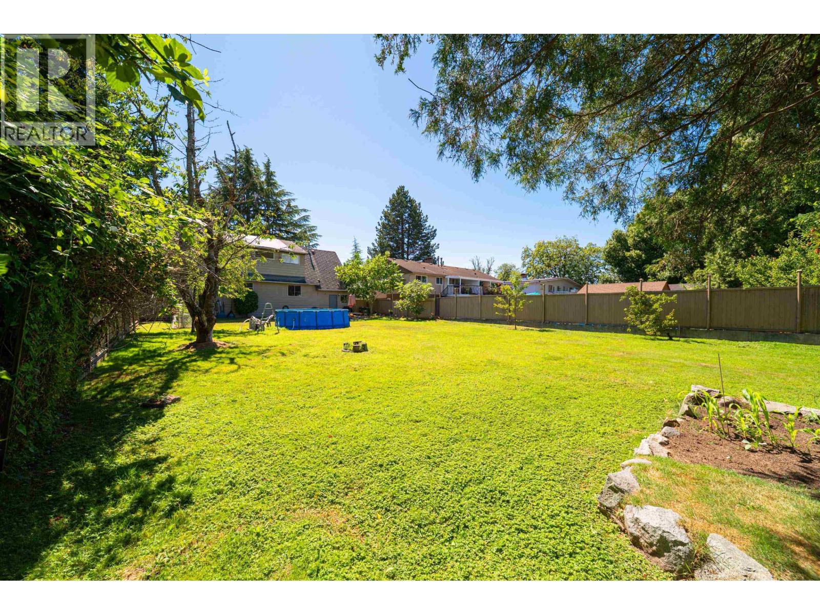 Photo 10 of 6151 Blundell Road, Richmond BC