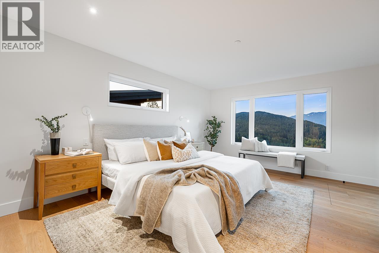 Photo 16 of 885 Rivendell Drive, Bowen Island BC