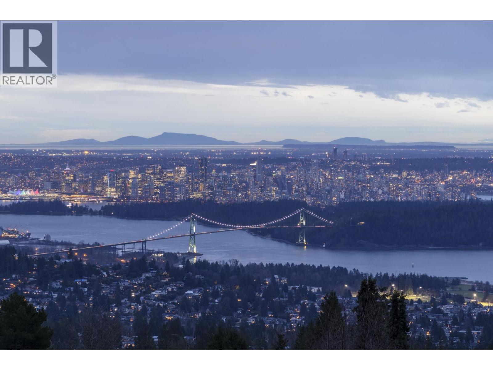 Photo 8 of 1591 Chartwell Drive, West Vancouver BC