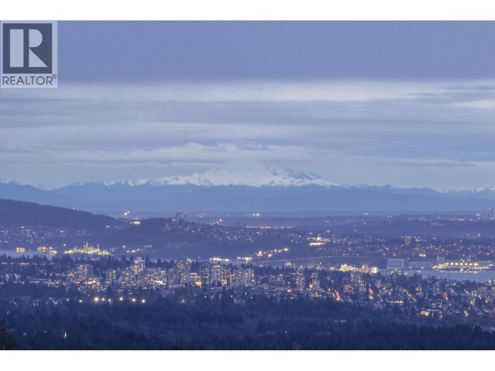 Photo 3 of 1591 Chartwell Drive, West Vancouver BC