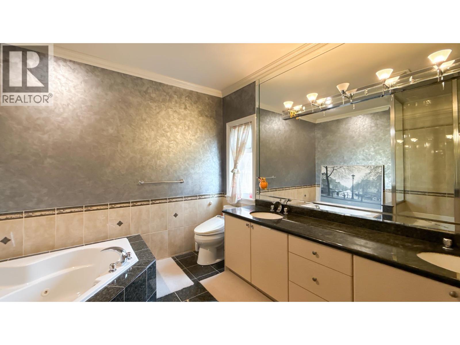 7840 BELAIR DRIVE, Richmond