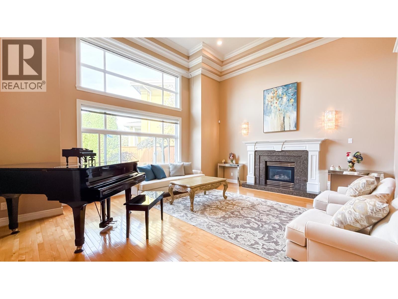 7840 BELAIR DRIVE, Richmond