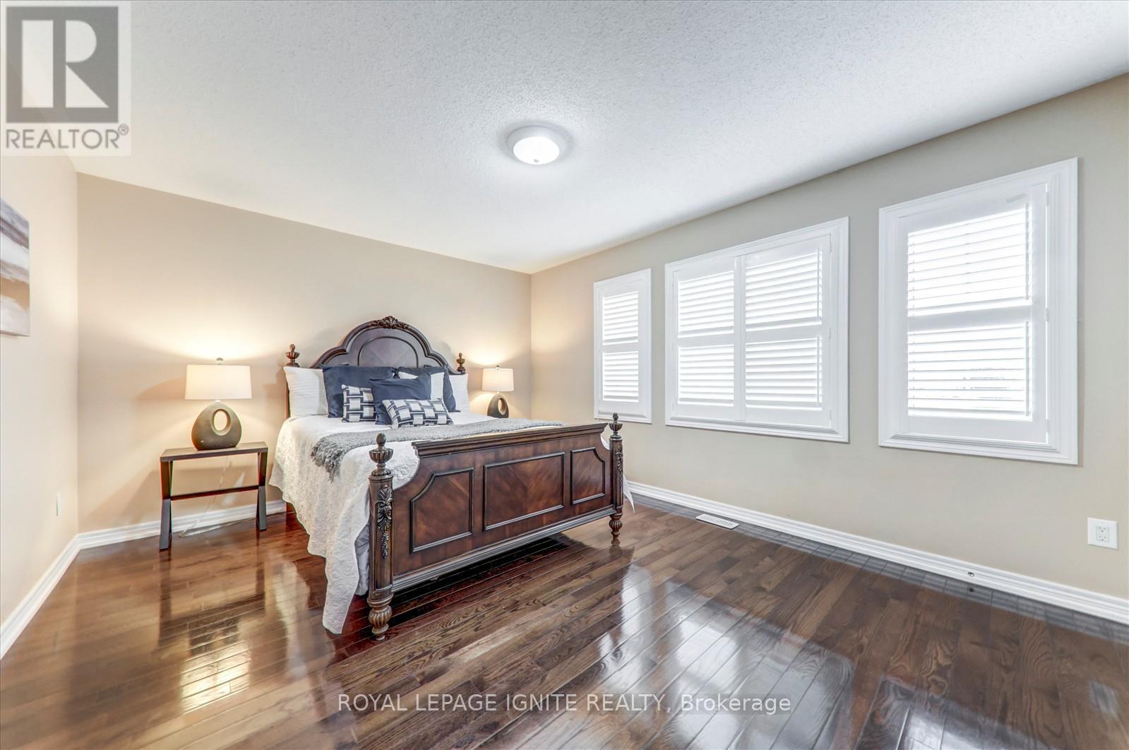 Photo 26 of 52 Bernbridge Road, Markham ON