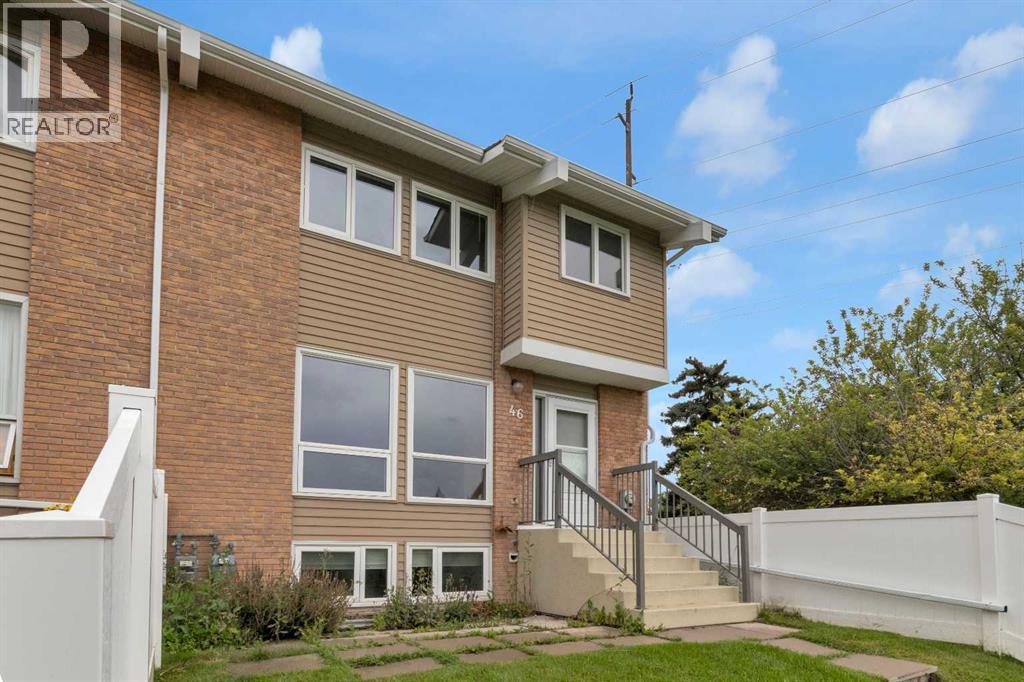 Single Family House for Sale in   Silver Crest Drive NW Silver Springs Calgary 