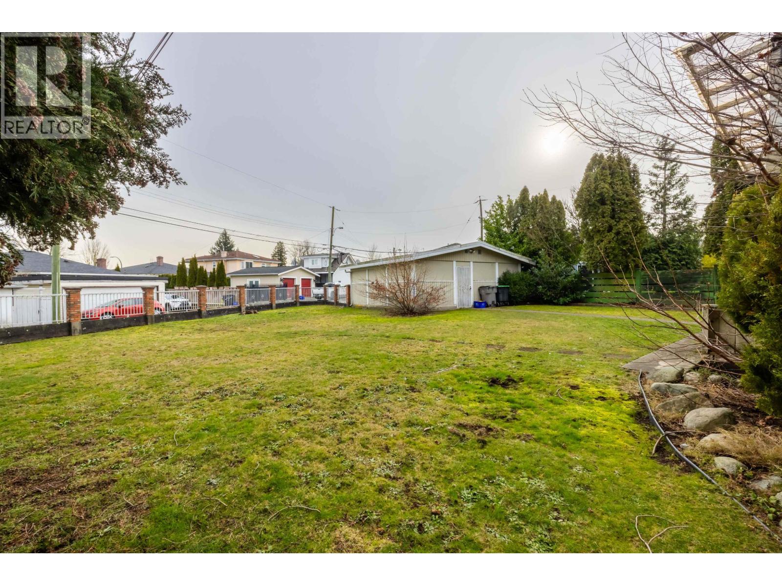 Photo 23 of 3692 E 24 Avenue, Vancouver BC