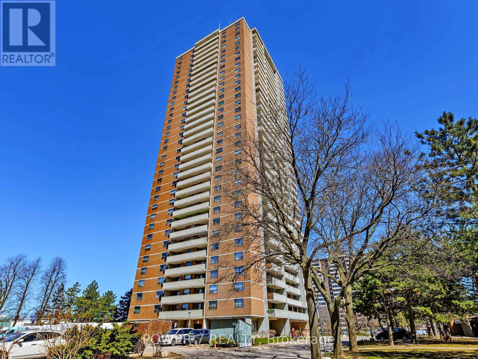 Photo 5 of 407 10 Tangreen Court, Toronto ON