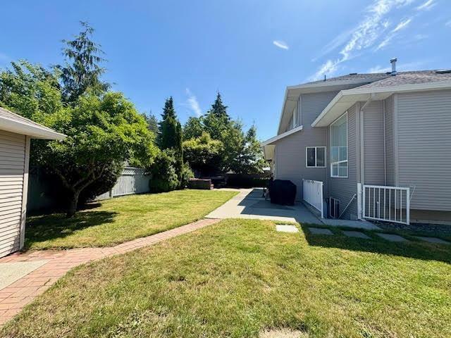 Photo 7 of 27977 Buffer Crescent, Abbotsford BC