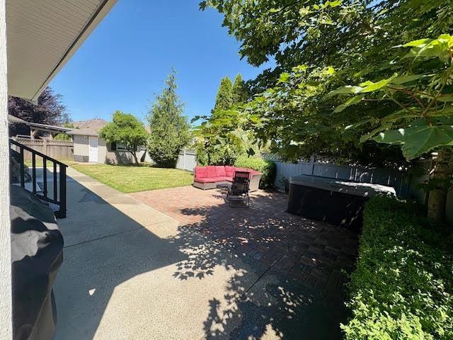 Photo 9 of 27977 Buffer Crescent, Abbotsford BC