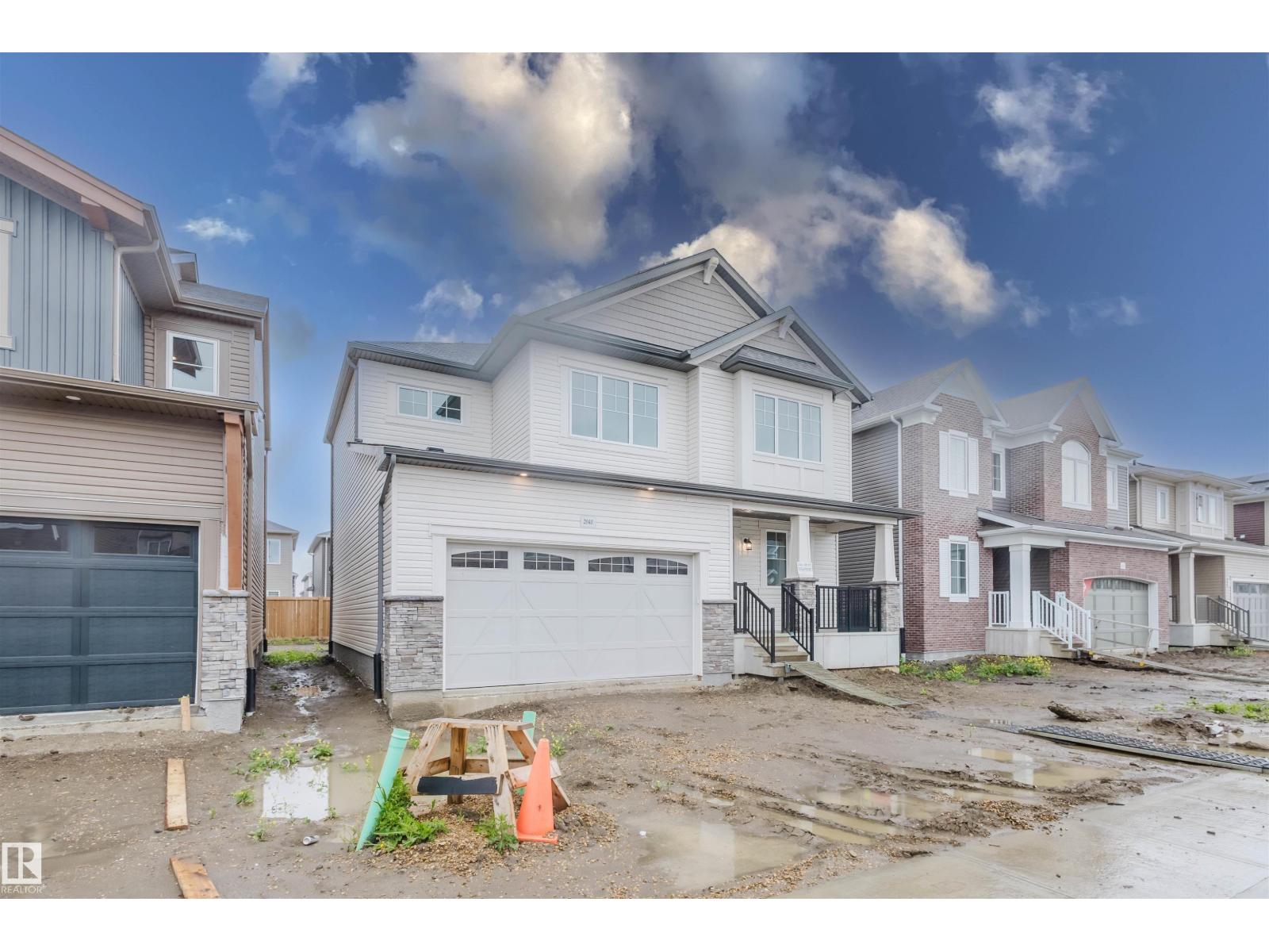 Photo 37 of 2040 209 St Nw, Edmonton AB