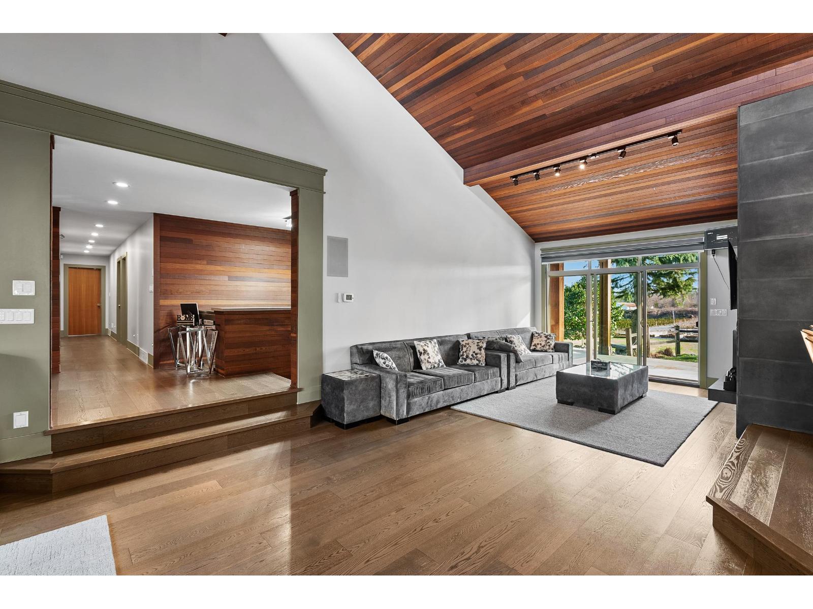 Photo 15 of 29852 Maclure Road, Abbotsford BC