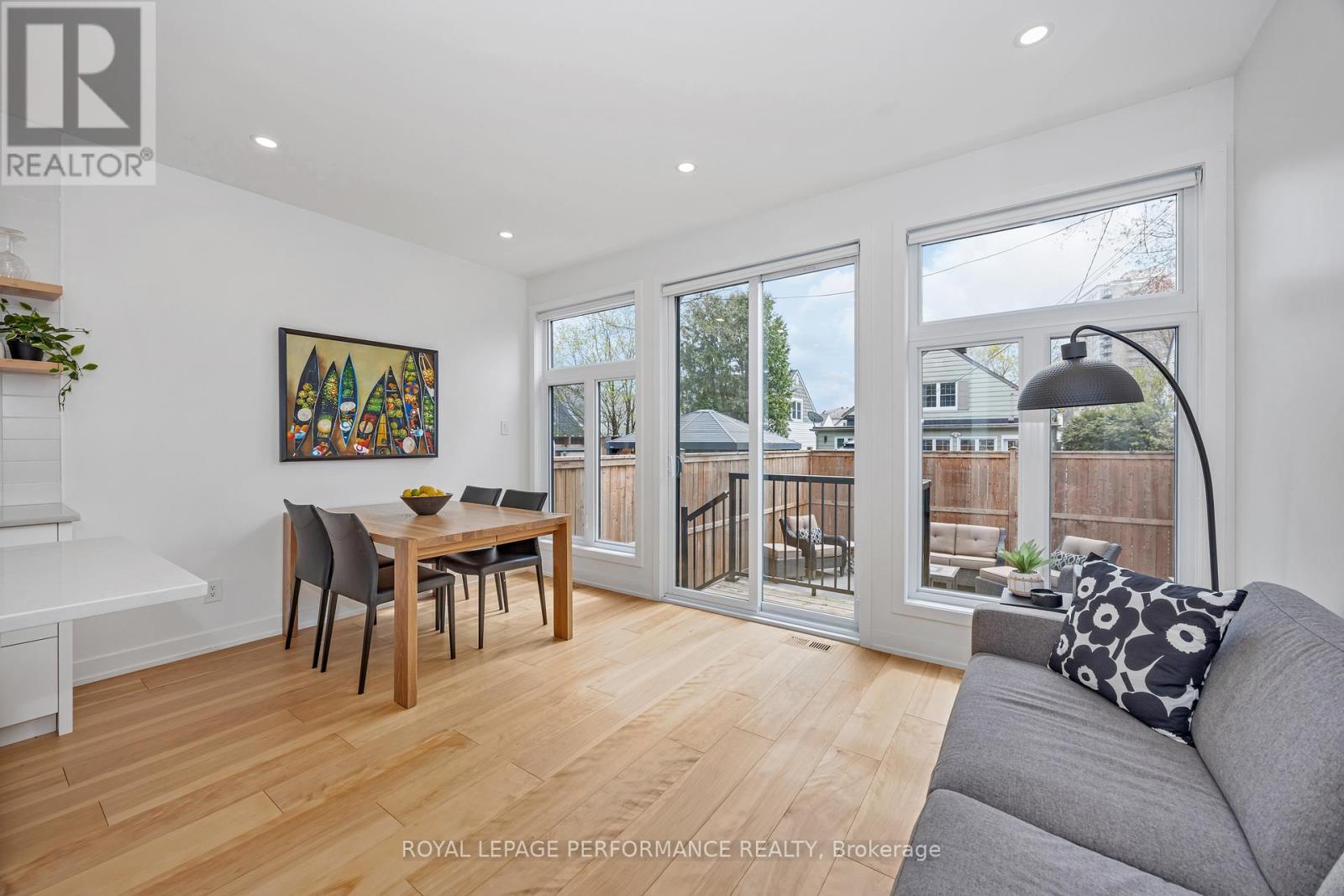 Photo 18 of 80 Dagmar Avenue, Ottawa ON